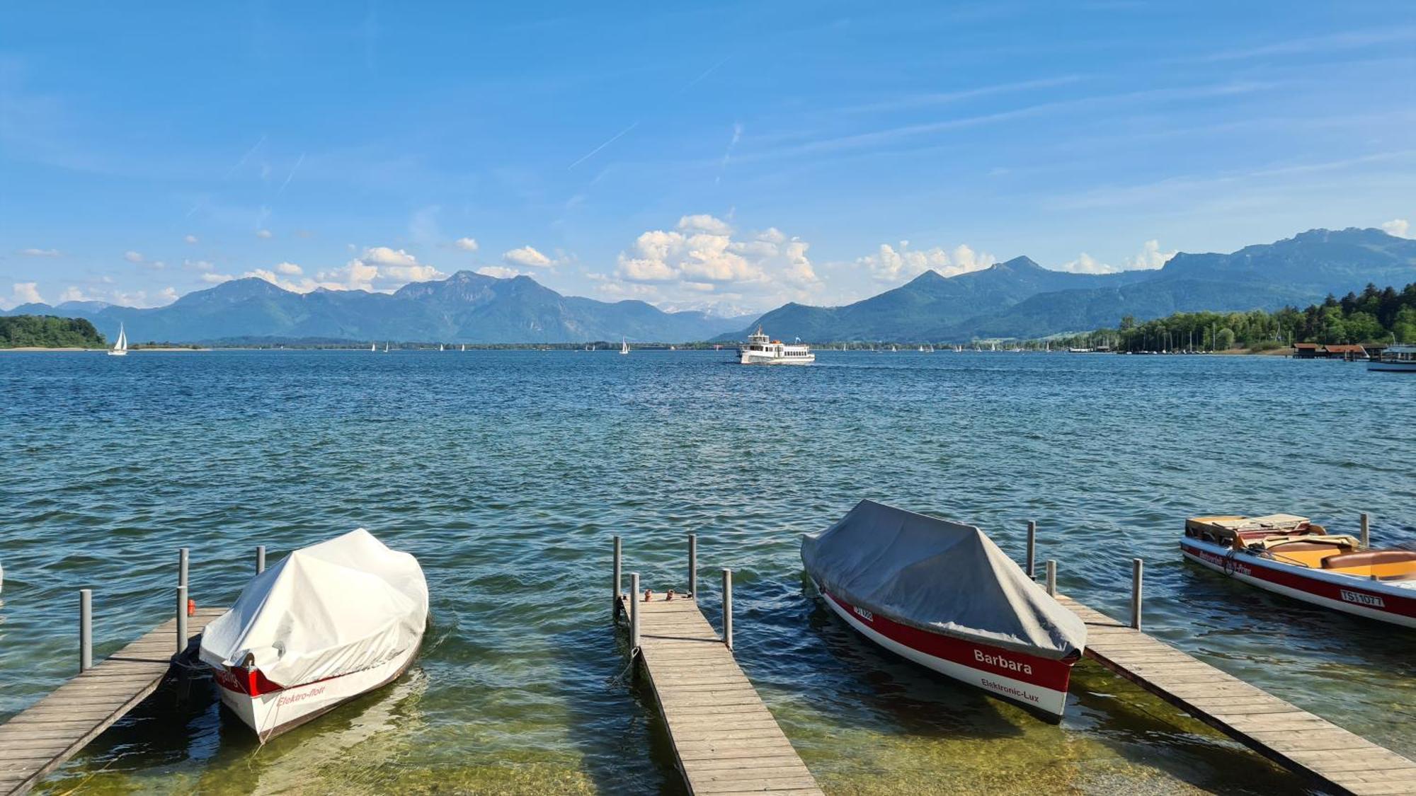 Sieben Zimmer am See Prien Exterior foto